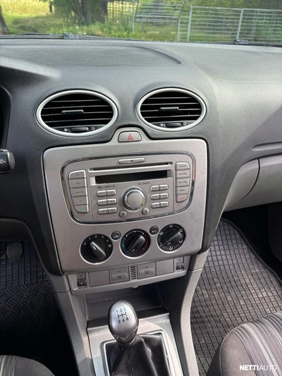 Ford Focus 1,6 100hv Trend M5 5-ovinen 2008, kuva 2/21