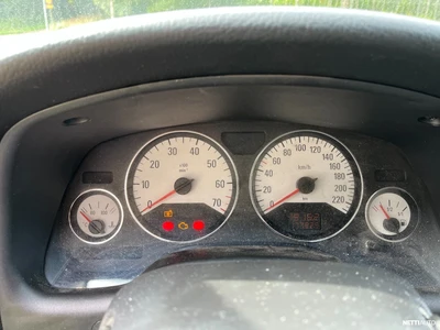 Opel Astra 2,2 16V Sport Caravan 5d 2002, photo 7/9