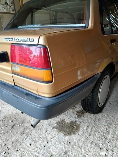 Toyota Corolla 1984, kuva 6/6