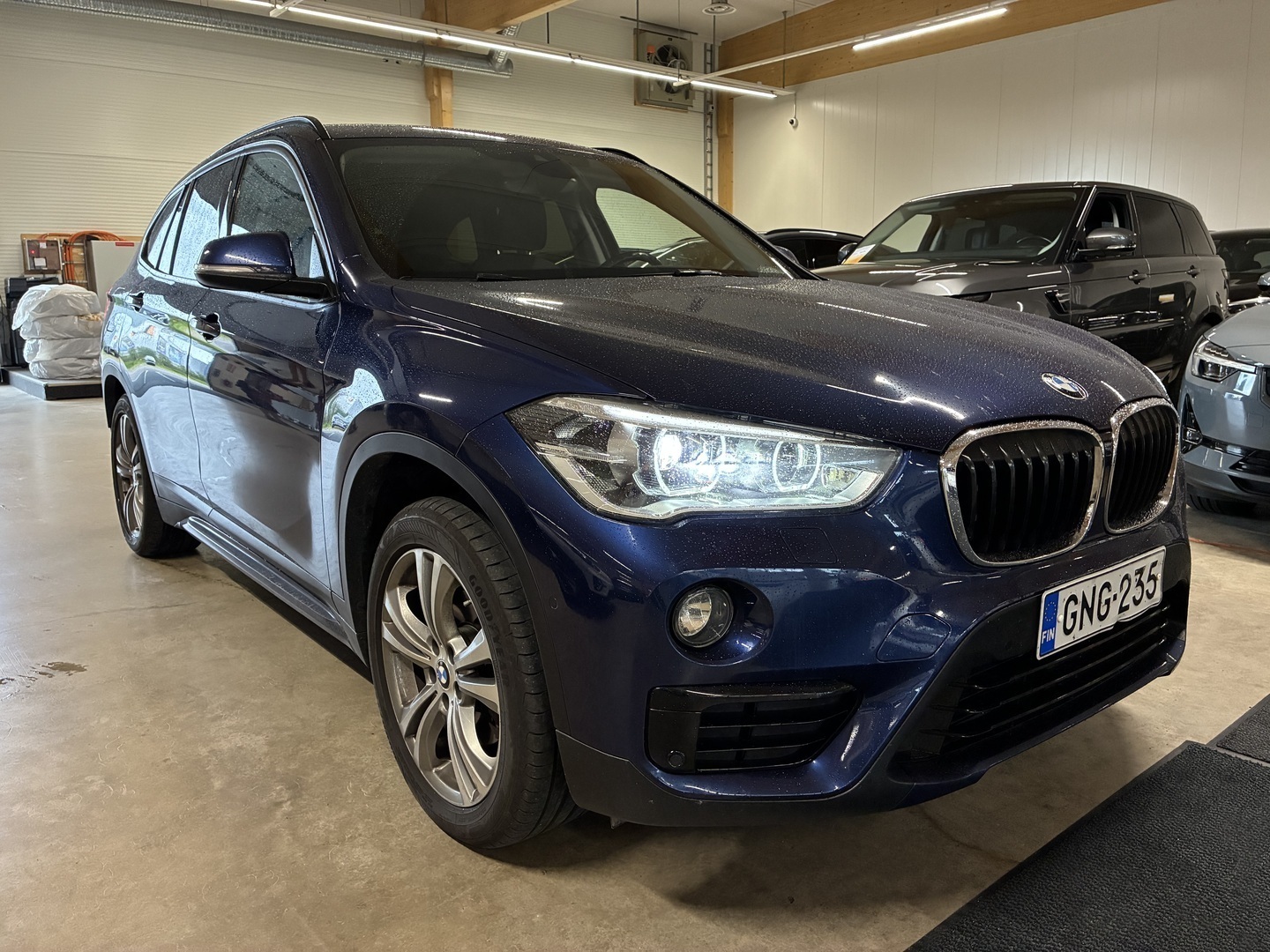 BMW X1