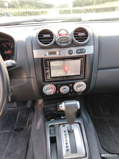 Isuzu D-Max 2011, photo 7/9