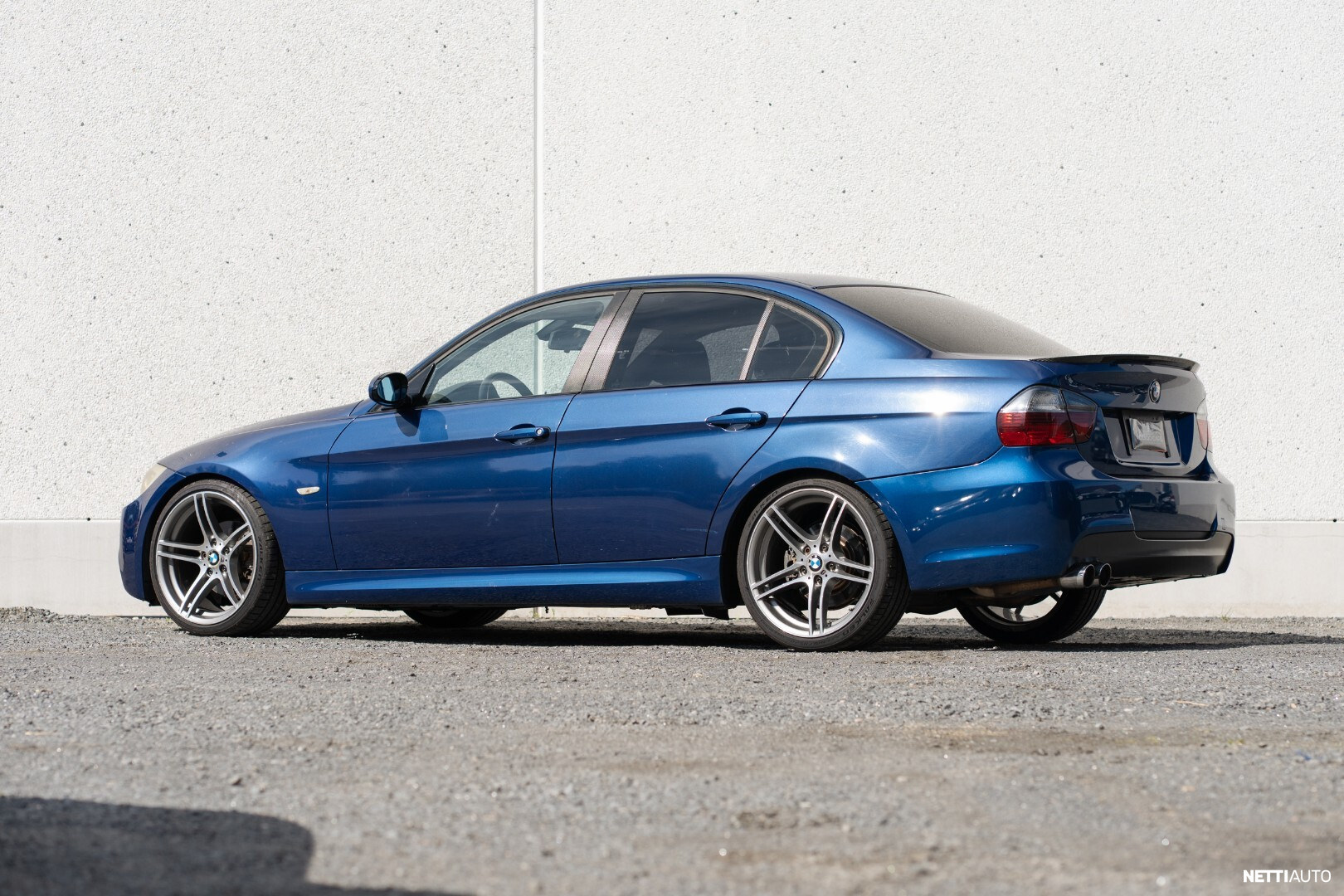 BMW 325