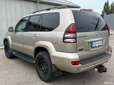 Toyota Land Cruiser 2005, photo 3/16