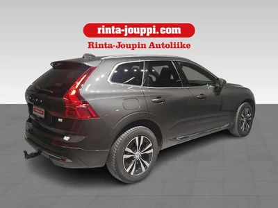 Volvo XC60 2023, photo 6/30
