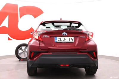 Toyota C-HR 2018, kuva 4/35