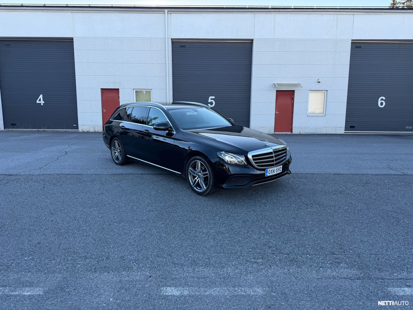 Mercedes-Benz E