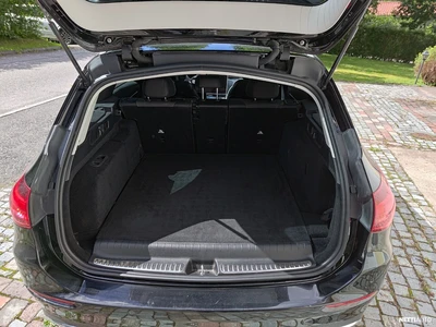 Mercedes-Benz C 300 e T A 2023, kuva 5/9