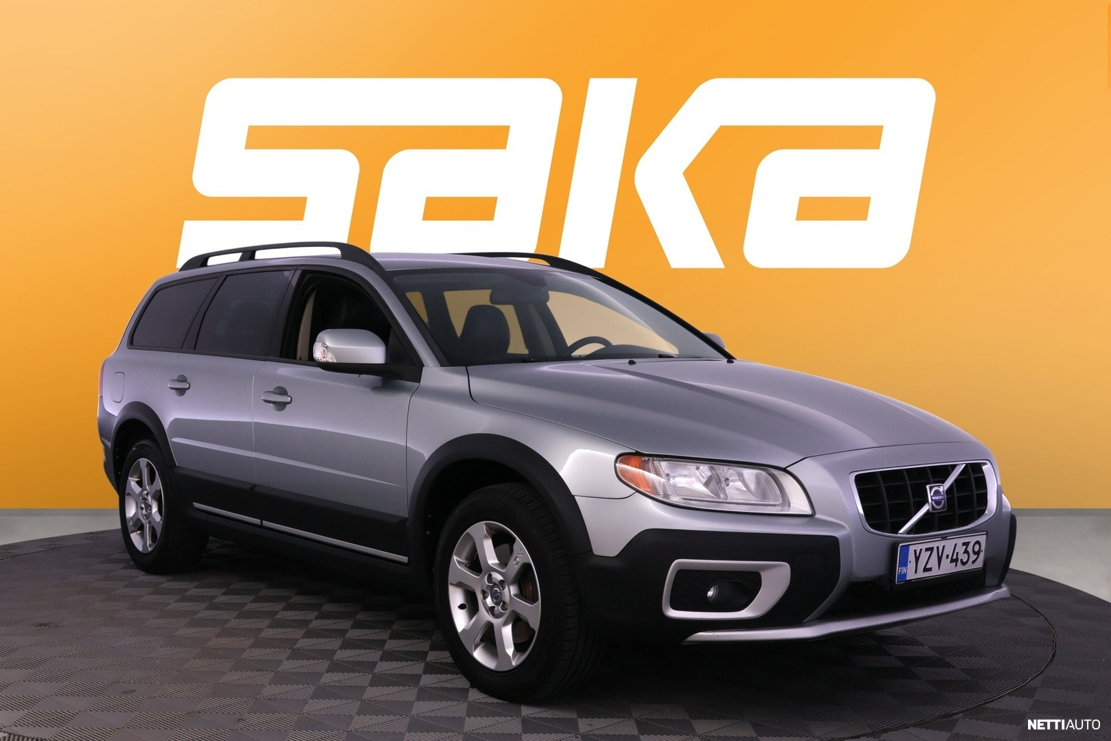 Volvo XC70