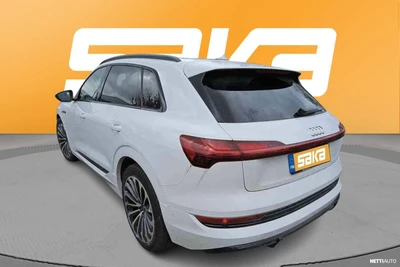 Audi e-tron S line 55 quattro 2023, photo 2/8