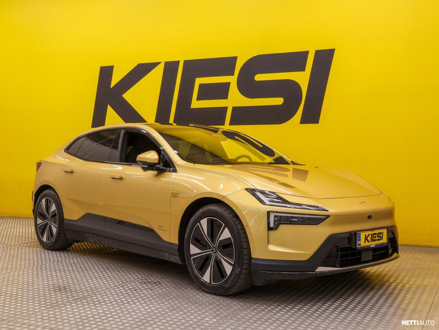 Polestar 4