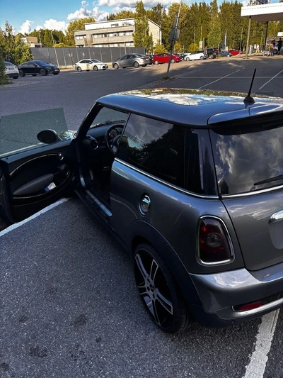 MINI Cooper S A R56 Hatchback 2008, kuva 4/20