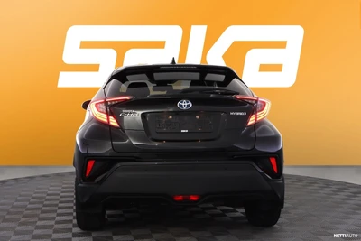 Toyota C-HR 1,8 Hybrid Active 2018, kuva 7/10