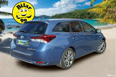 Toyota Auris 2015, photo 5/7