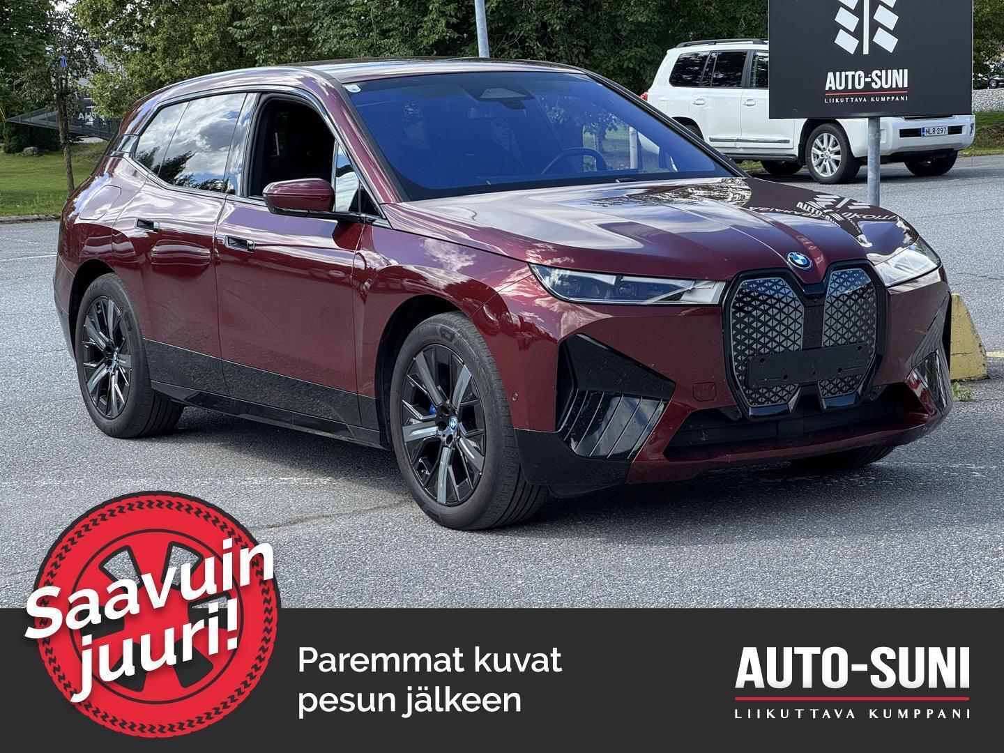 BMW iX