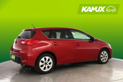Toyota Auris 2014, kuva 2/28