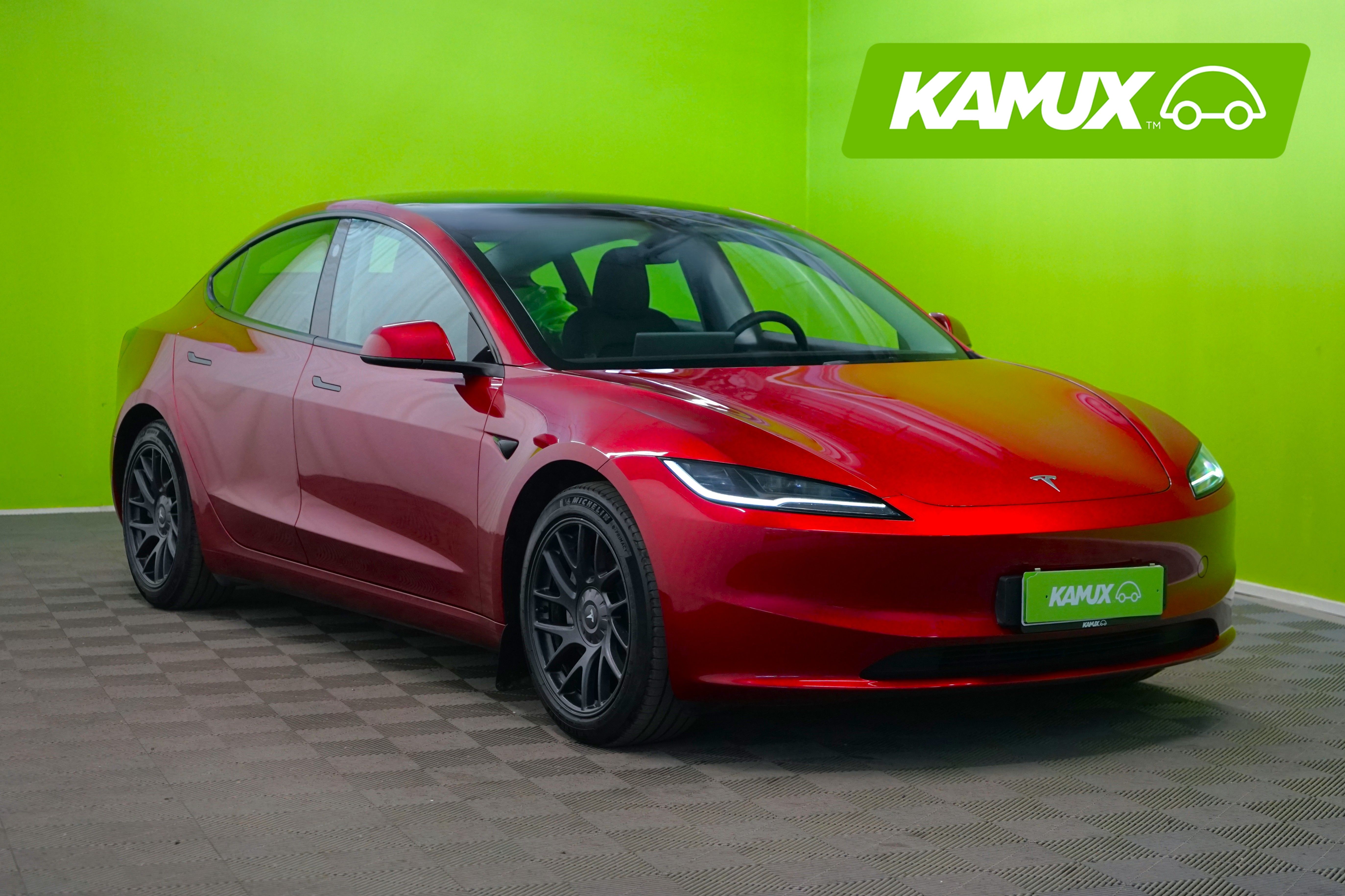 Tesla Model 3 Long Range AWD Highland