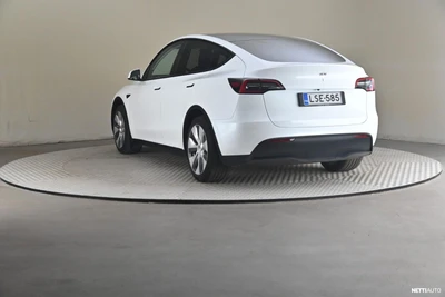 Tesla Model Y RWD 2023, photo 2/31