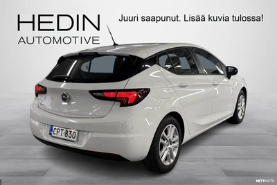 Opel Astra 5-ov Ultimate 110 Turbo 2022, photo 3/47