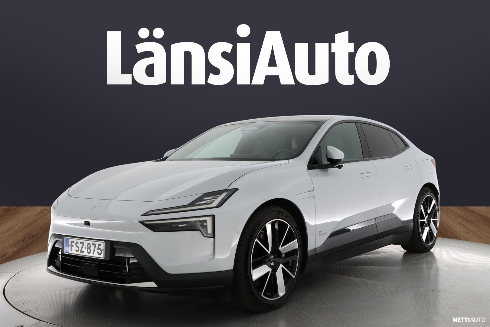 Polestar 4