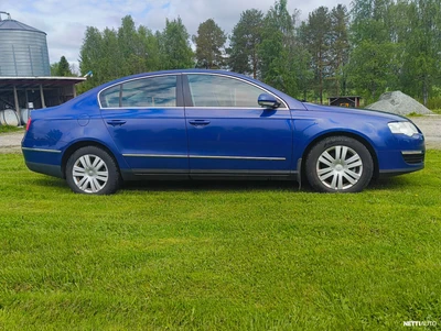 Volkswagen Passat 2005, kuva 3/8