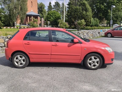 Toyota Corolla 1,4 VVT-i Linea Terra 5ov 2005, kuva 4/9
