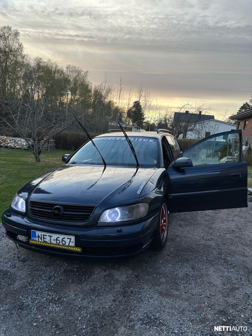 Opel Omega
