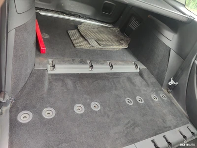 Peugeot 308 2011, kuva 6/7