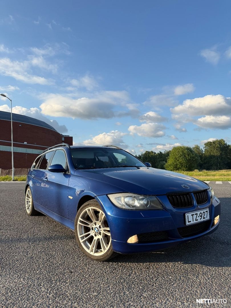 BMW 325