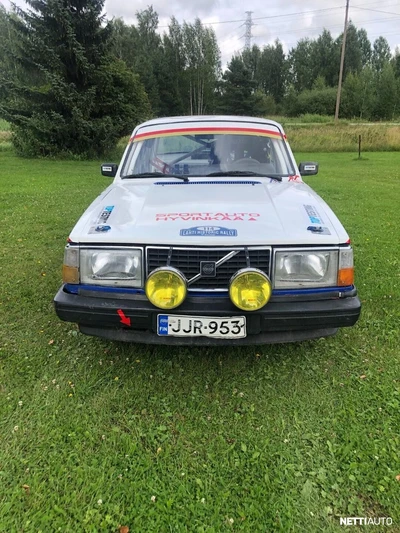 Volvo 244 1980, photo 6/8