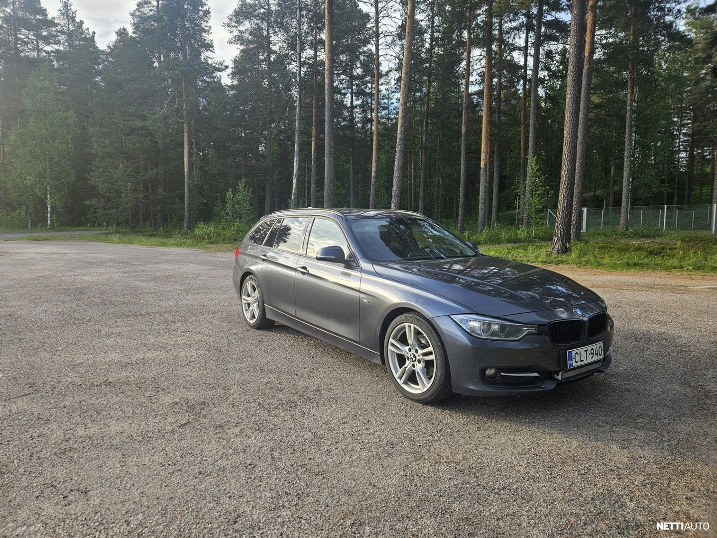 BMW 320
