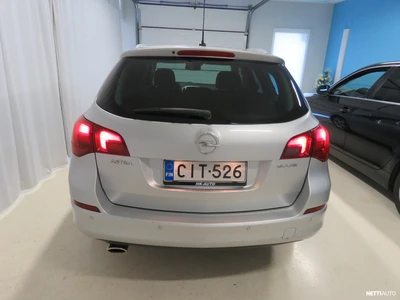 Opel Astra 2012, kuva 4/28