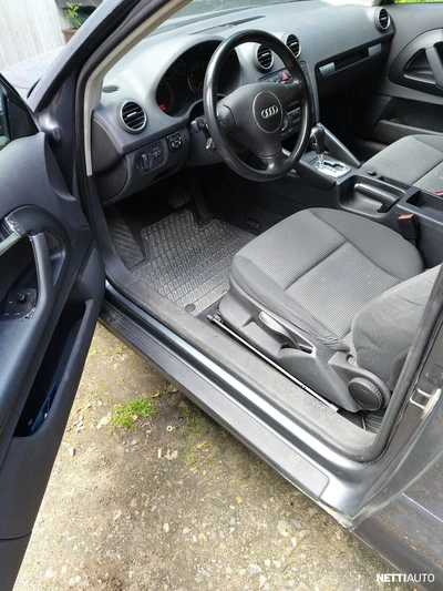 Audi A3 2004, photo 2/11
