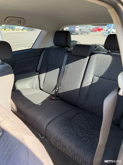 Toyota Corolla 2002, kuva 7/18