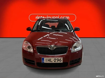 Skoda Fabia Combi 1,6 16V Ambiente 2008, kuva 3/34
