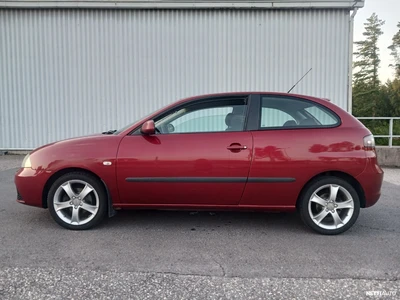 Seat Ibiza 1,6 Sport 105 3d 2008, kuva 2/10