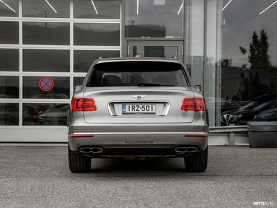 Bentley Bentayga 2020, kuva 7/18
