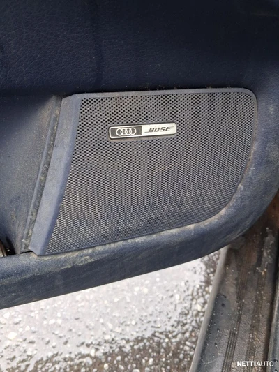 Audi A4 1997, photo 6/7