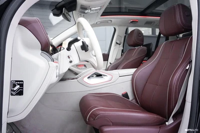 Mercedes-Benz GLS 2023, photo 3/21