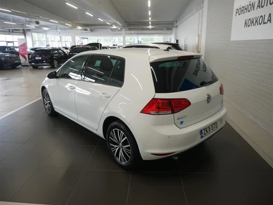 Volkswagen Golf 2016, kuva 3/17