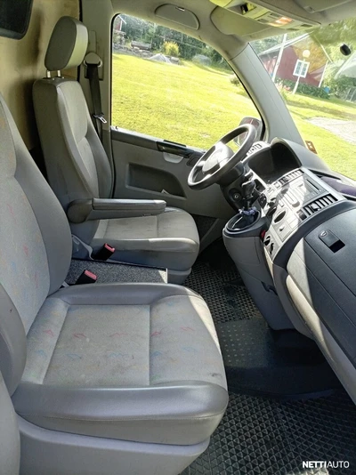 Volkswagen Transporter 2009, kuva 5/7