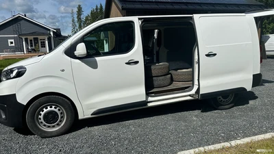 Toyota Proace L2 2,0 D 120 5-ovinen 2017, photo 4/11