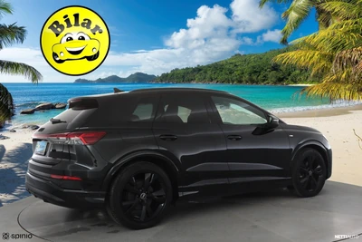 Audi Q4 e-tron 35 S-line 2023, photo 7/36