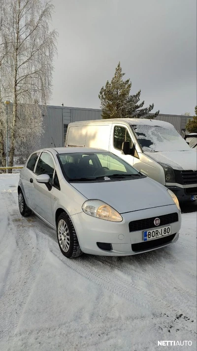 Fiat Grande Punto 2011, kuva 1/9
