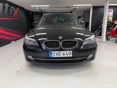 BMW 520 E61 Touring Business 2009, kuva 5/10