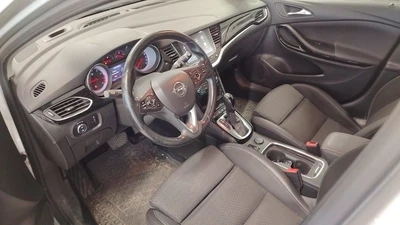 Opel Astra 2017, photo 4/7
