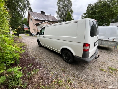 Volkswagen Transporter 2011, photo 2/4