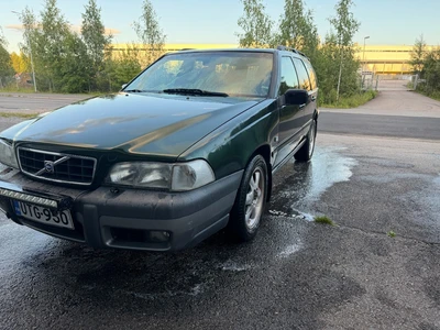 Volvo V70 XC 2000, kuva 6/13