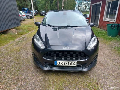 Ford Fiesta Van 1,6 TDCi 95hv SportVan 2013, photo 2/15