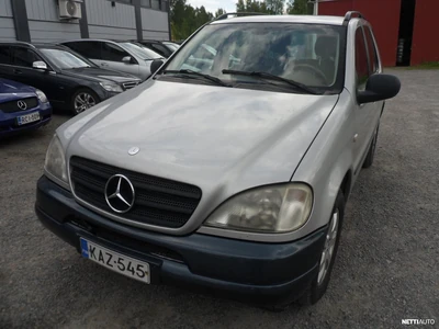 Mercedes-Benz ML 270 CDI 2000, photo 2/14