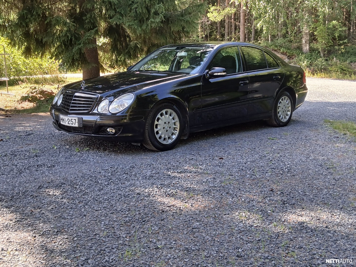 Mercedes-Benz E